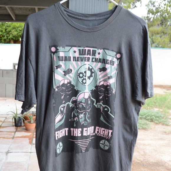 Vintage Other - Vintage Rare Grey Stormtropper Good Fight T Shirt